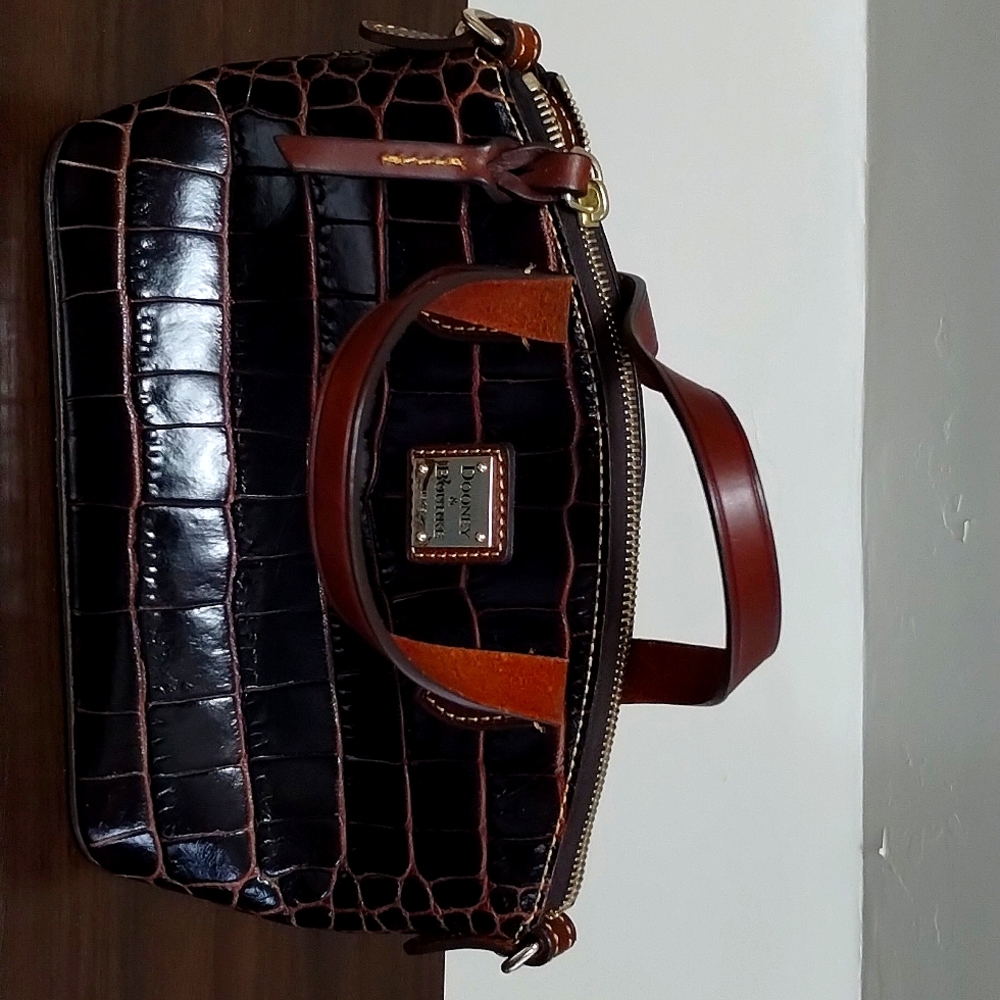 Dooney and Bourke purse